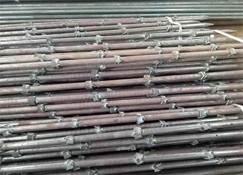 罗庄隧道钢花管